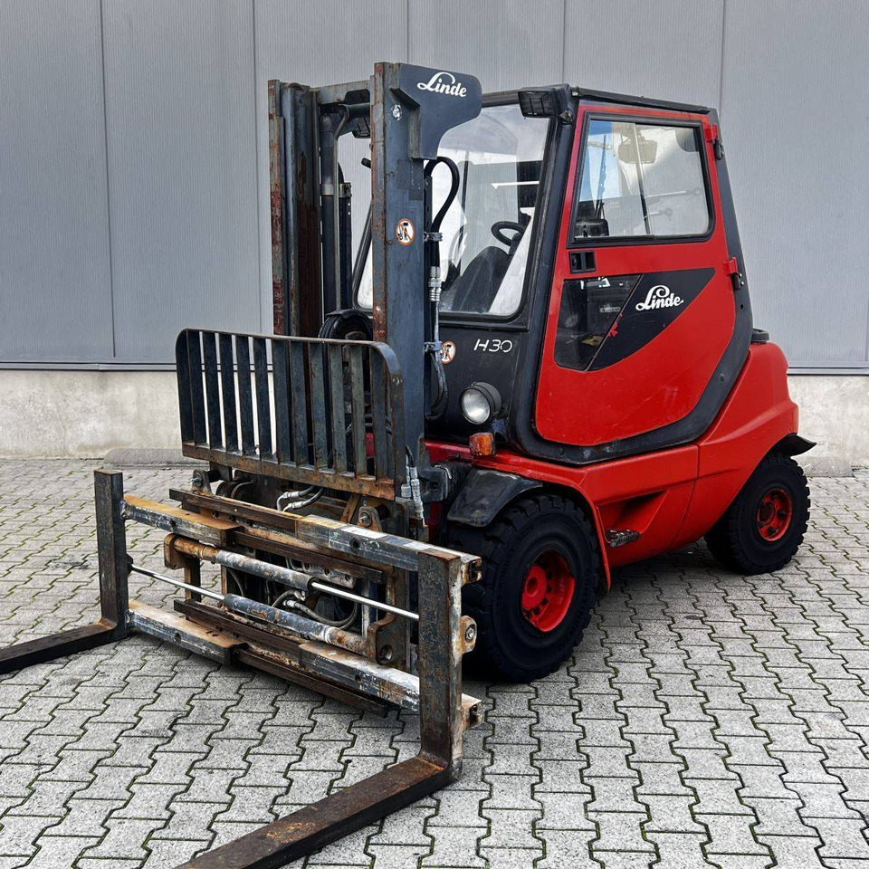 Linde H30D (351-03) - Diesel forklift: picture 1 Linde H30D (351-03) - Diesel forklift: picture 1