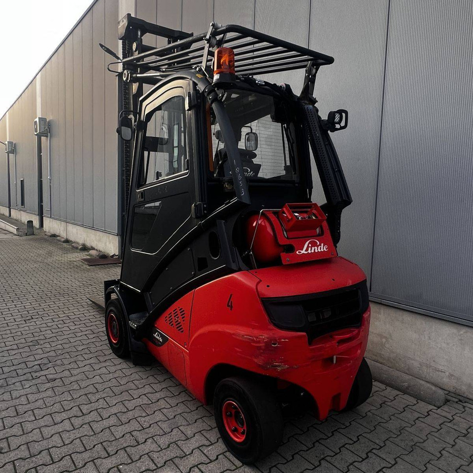 Linde H35T (393-02) EVO - LPG forklift: picture 4 Linde H35T (393-02) EVO - LPG forklift: picture 4
