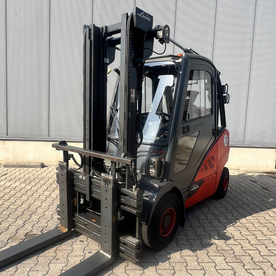 Linde H35T (393-02) EVO - LPG forklift: picture 1 Linde H35T (393-02) EVO - LPG forklift: picture 1