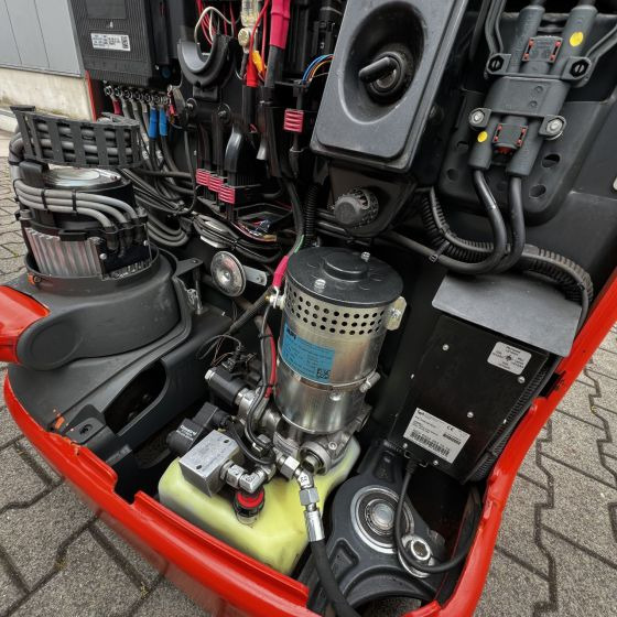 Linde L12 (1172) - Stacker: picture 2 Linde L12 (1172) - Stacker: picture 2