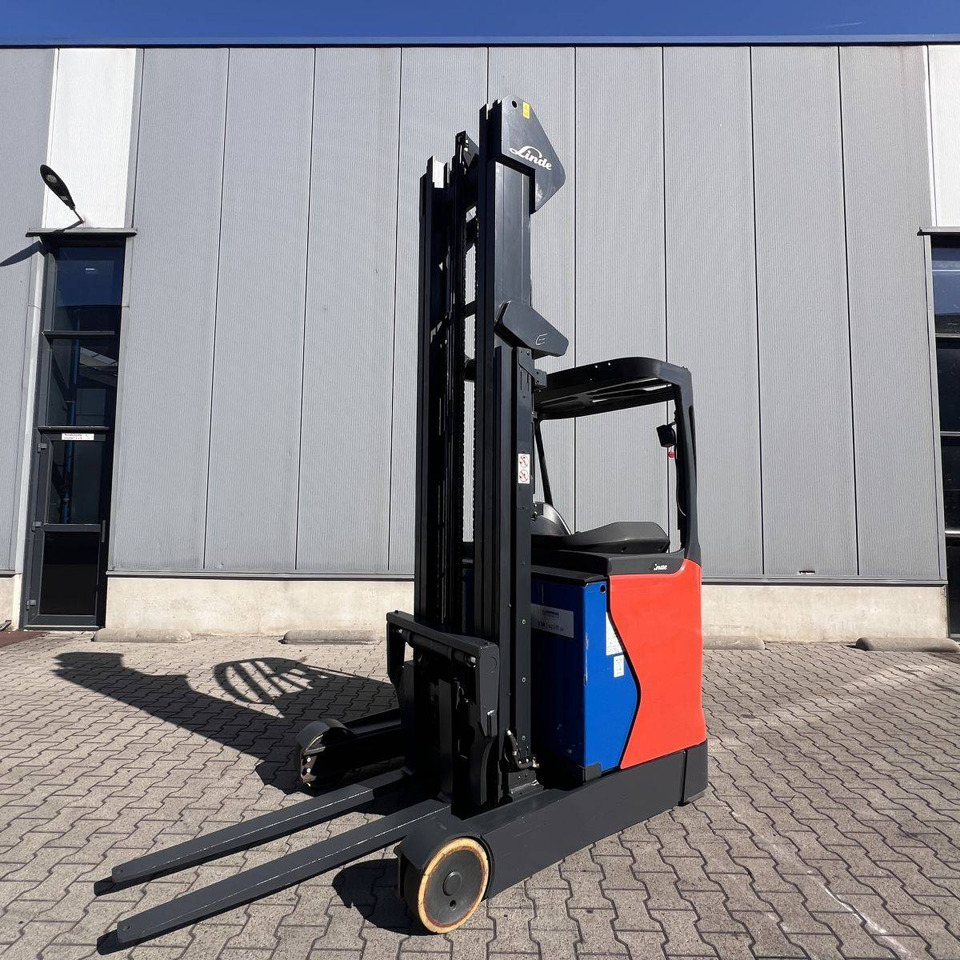 Linde R14 (1120) - Reach truck: picture 3 Linde R14 (1120) - Reach truck: picture 3