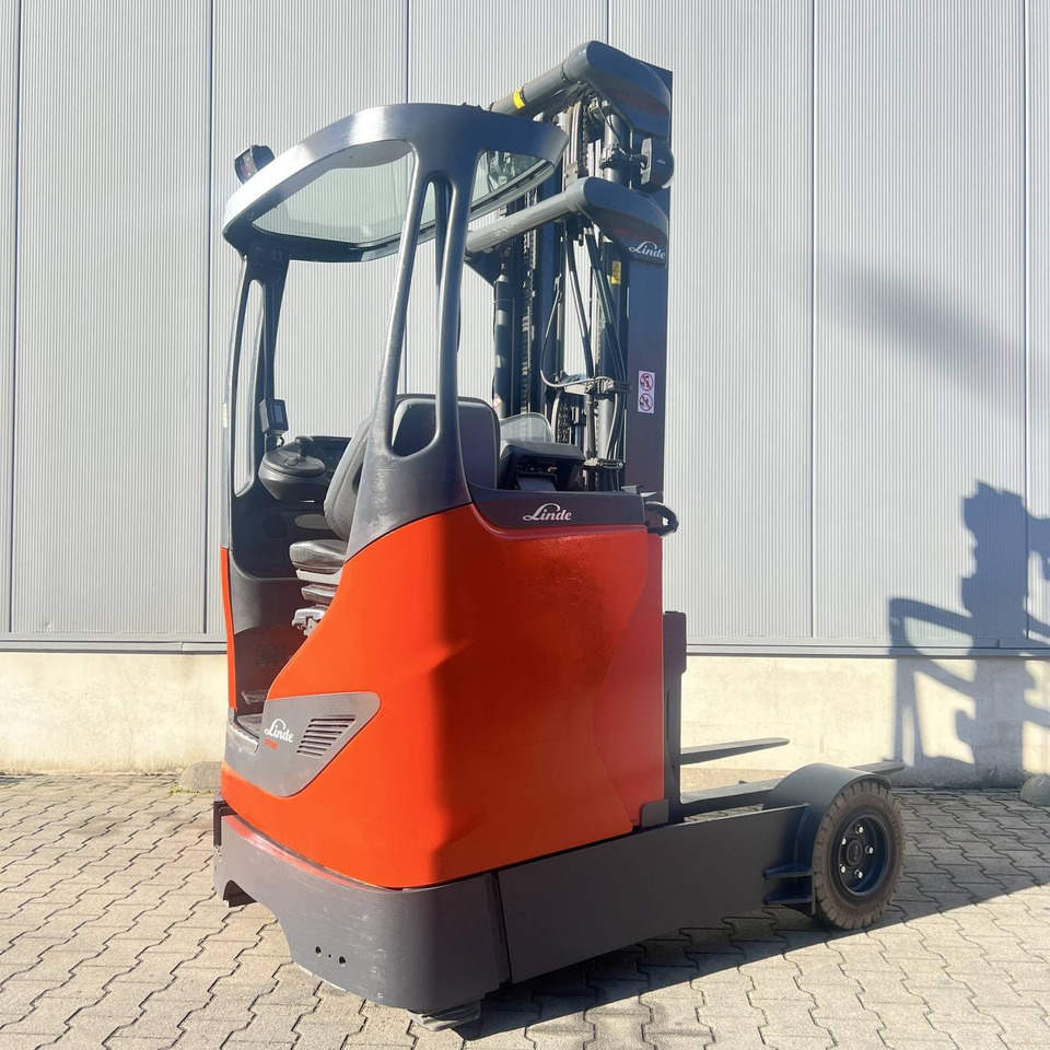 Linde R14G (1120) - Reach truck: picture 1 Linde R14G (1120) - Reach truck: picture 1