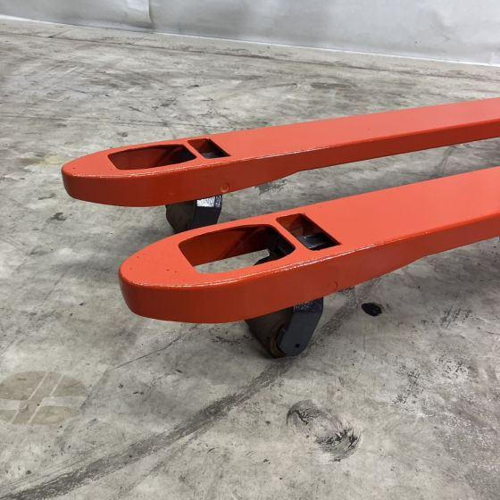 Linde T16 (1152) - Pallet truck: picture 4 Linde T16 (1152) - Pallet truck: picture 4