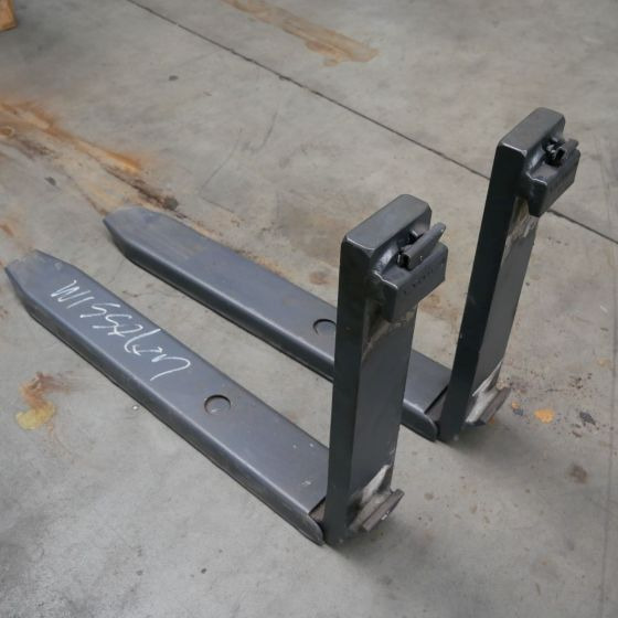 Manual Reachforks - Forks for Material handling equipment: picture 1 Manual Reachforks - Forks for Material handling equipment: picture 1