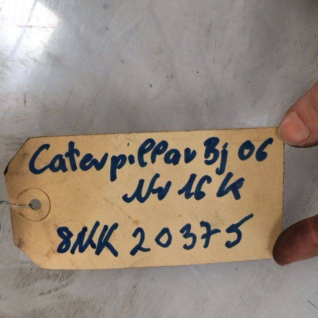 Side protection for Caterpillar - Body and exterior for Material handling equipment: picture 3 Side protection for Caterpillar - Body and exterior for Material handling equipment: picture 3