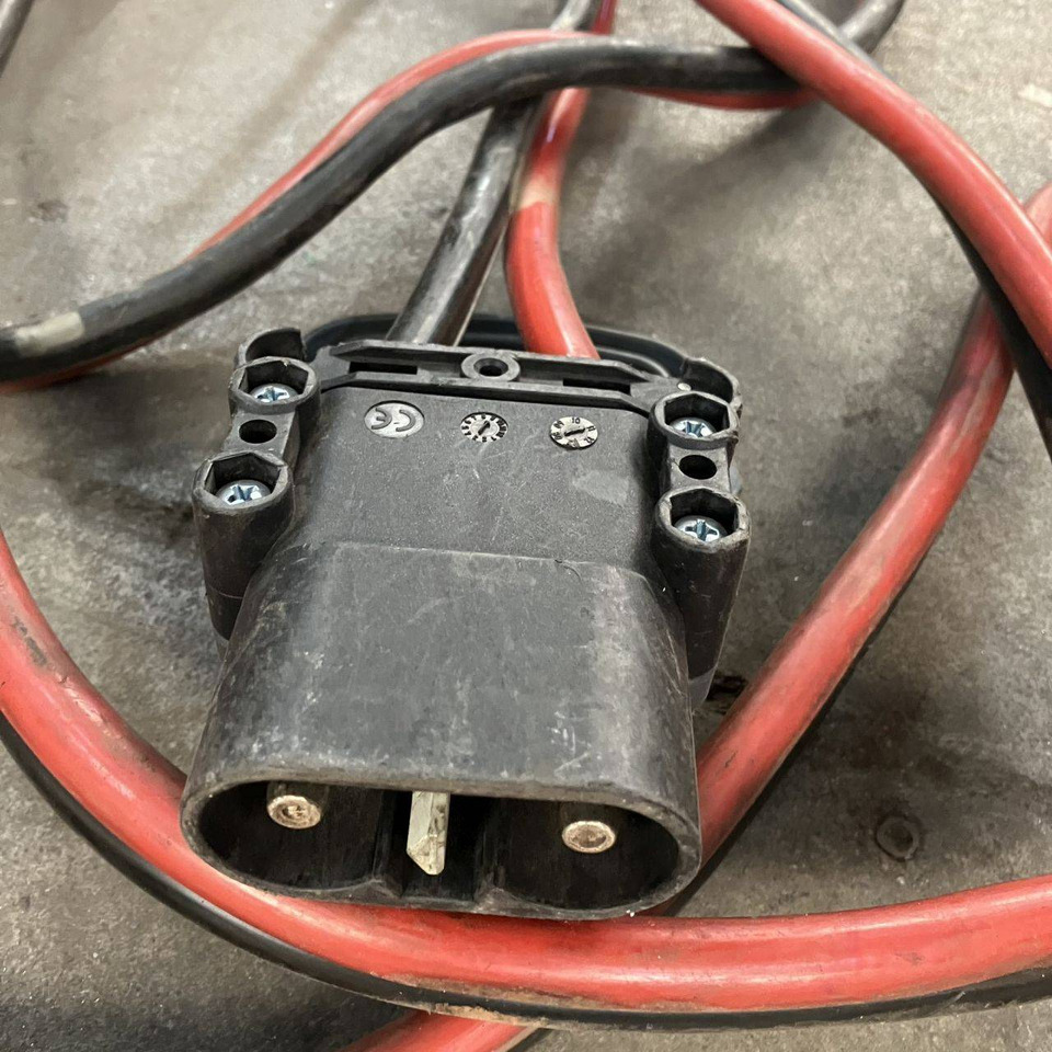 HSCT 24V/80A WA - Spare parts for Material handling equipment: picture 4 HSCT 24V/80A WA - Spare parts for Material handling equipment: picture 4