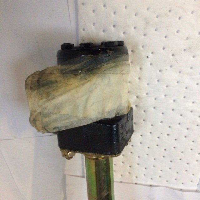 Steering pump 48V For Linde - Steering wheel for Material handling equipment: picture 2 Steering pump 48V For Linde - Steering wheel for Material handling equipment: picture 2