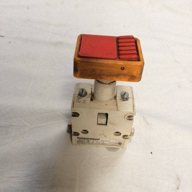 Switch , Master for Jungheinrich - Steering column switch for Material handling equipment: picture 1 Switch , Master for Jungheinrich - Steering column switch for Material handling equipment: picture 1
