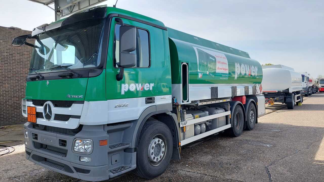 MERCEDES ACTROS - Tank truck: picture 1 MERCEDES ACTROS - Tank truck: picture 1