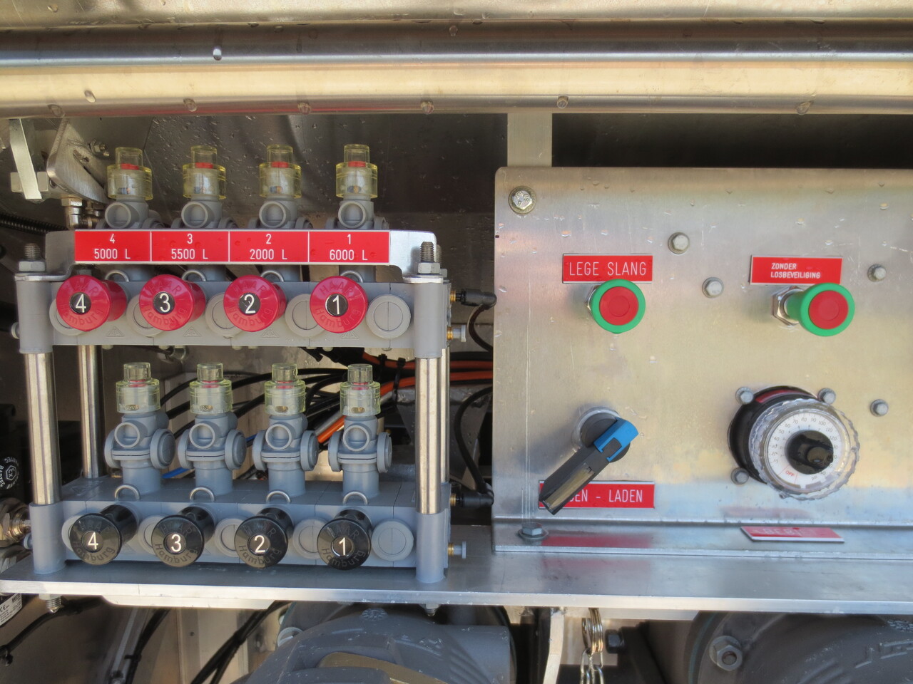 SCANIA G370 - Tank truck: picture 2 SCANIA G370 - Tank truck: picture 2