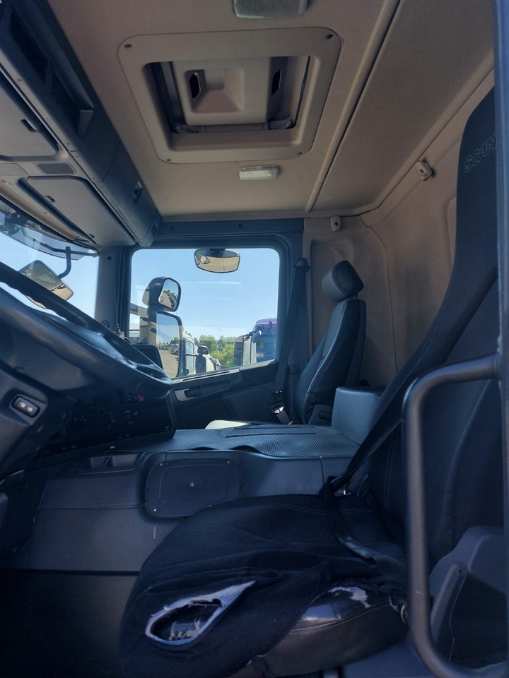 SCANIA PRT - Tank truck: picture 4 SCANIA PRT - Tank truck: picture 4