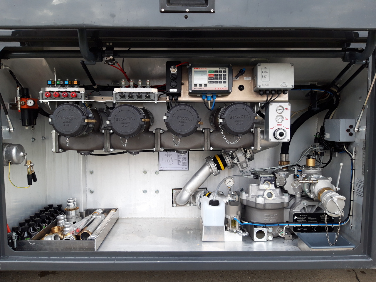 VOLVO FM - Tank truck: picture 2 VOLVO FM - Tank truck: picture 2