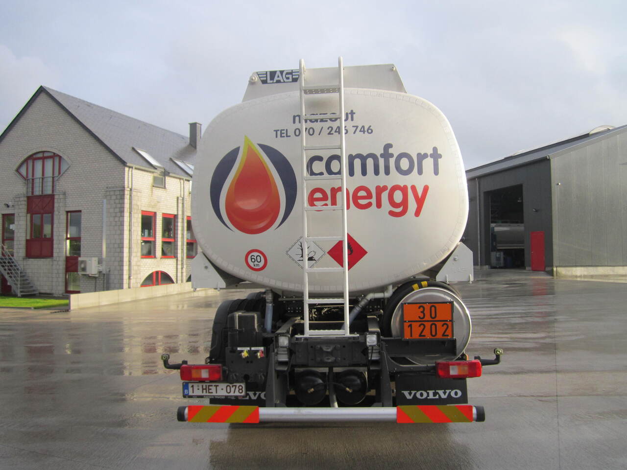 Volvo FM - Tank truck: picture 4 Volvo FM - Tank truck: picture 4