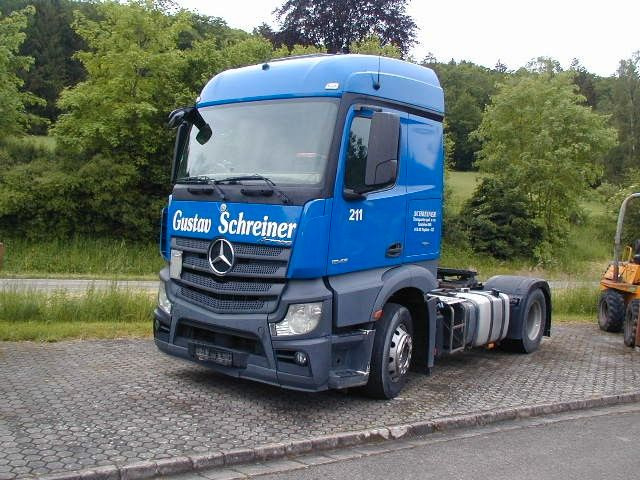 Mercedes-Benz 1843 Actros - Tractor unit: picture 1 Mercedes-Benz 1843 Actros - Tractor unit: picture 1