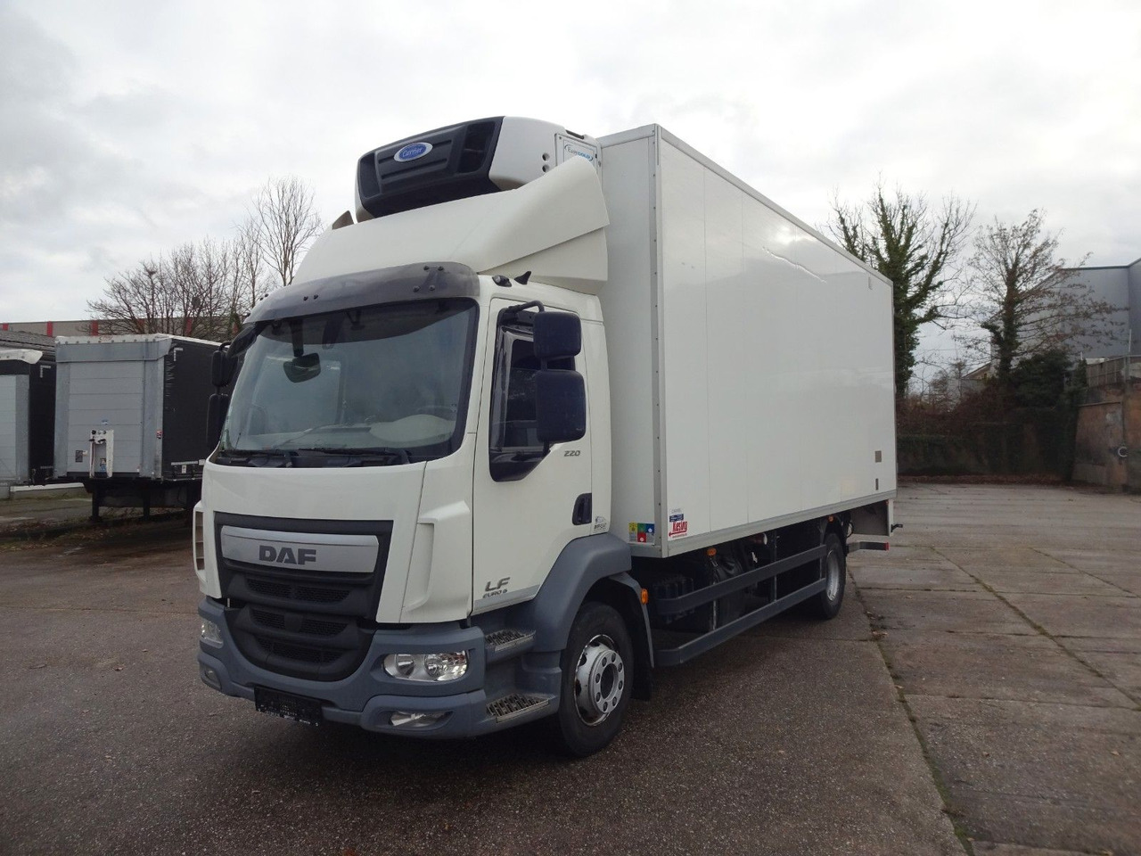 DAF LF 220, 16 T, LBW, Türen, Klima, Automat, Kamera - Box truck: picture 3 DAF LF 220, 16 T, LBW, Türen, Klima, Automat, Kamera - Box truck: picture 3