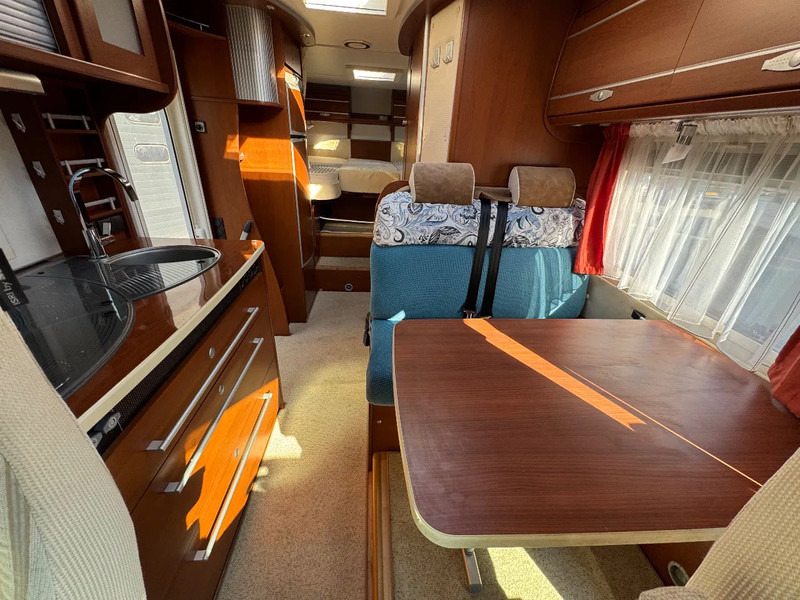 Semi-integrated motorhome Renault Dethleffs Esprit RT 6614 Half integraal DCI 150: picture 9