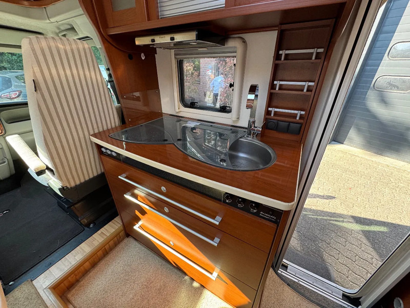 Semi-integrated motorhome Renault Dethleffs Esprit RT 6614 Half integraal DCI 150: picture 8
