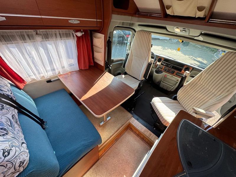 Semi-integrated motorhome Renault Dethleffs Esprit RT 6614 Half integraal DCI 150: picture 7