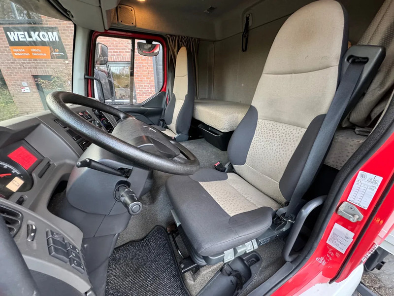 Renault Midlum 180 DXI Laadkep Airco Zijdeur 123.910KM!! Slaapcabine - Cab chassis truck: picture 5 Renault Midlum 180 DXI Laadkep Airco Zijdeur 123.910KM!! Slaapcabine - Cab chassis truck: picture 5