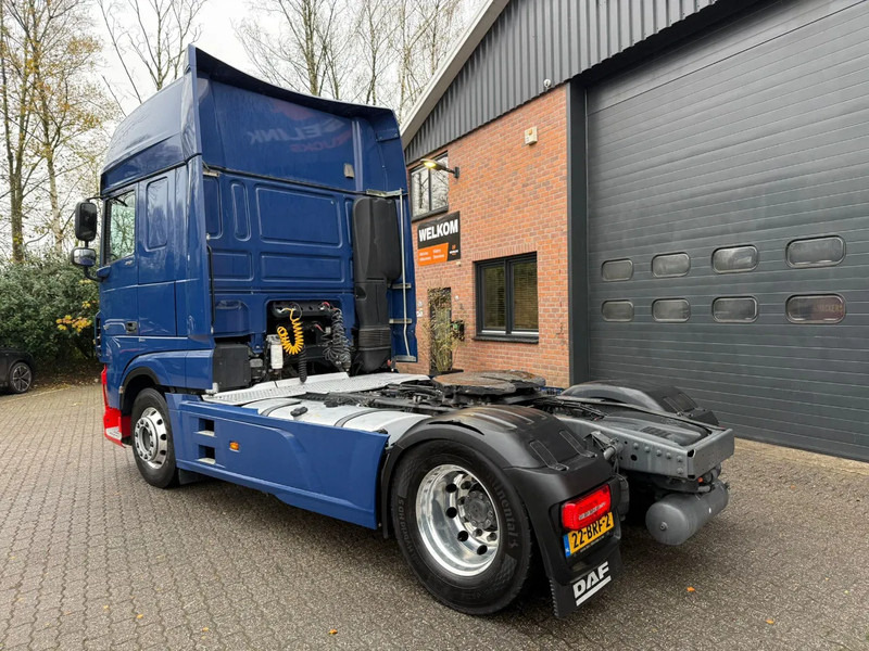 DAF XF 450 SSC Super Space LED Standairco Leer NL Truck APK 01-2026 - Tractor unit: picture 2 DAF XF 450 SSC Super Space LED Standairco Leer NL Truck APK 01-2026 - Tractor unit: picture 2