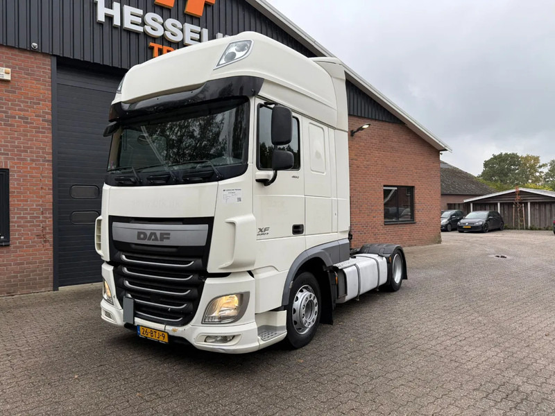 DAF XF 460 SSC Super Space 2x Tank Hefschotel NL Truck - Tractor unit: picture 1 DAF XF 460 SSC Super Space 2x Tank Hefschotel NL Truck - Tractor unit: picture 1