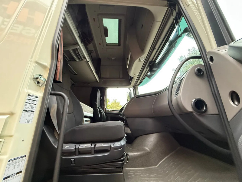 DAF XF 480 SSC Super Space 2x tank LED 342.440KM! NL Truck - Tractor unit: picture 5 DAF XF 480 SSC Super Space 2x tank LED 342.440KM! NL Truck - Tractor unit: picture 5