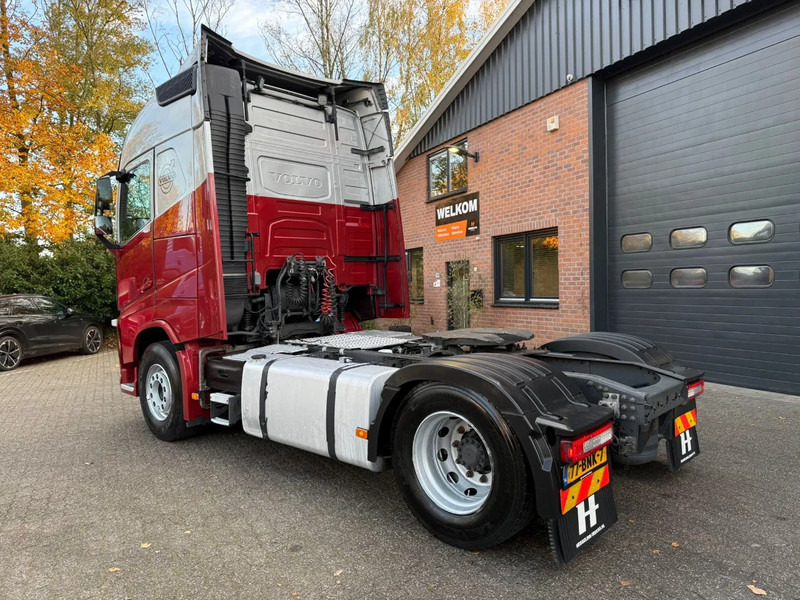 Volvo FH 460 4X2 Globetrotter Hydraulic VEB+ PROD 2019 NL truck - Tractor unit: picture 2 Volvo FH 460 4X2 Globetrotter Hydraulic VEB+ PROD 2019 NL truck - Tractor unit: picture 2