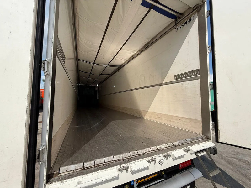 Walking floor semi-trailer kraker CF-ISO Koel / Walkingfloor Thermo King SLX 400 Nieuwstaat: picture 19 Walking floor semi-trailer kraker CF-ISO Koel / Walkingfloor Thermo King SLX 400 Nieuwstaat: picture 19