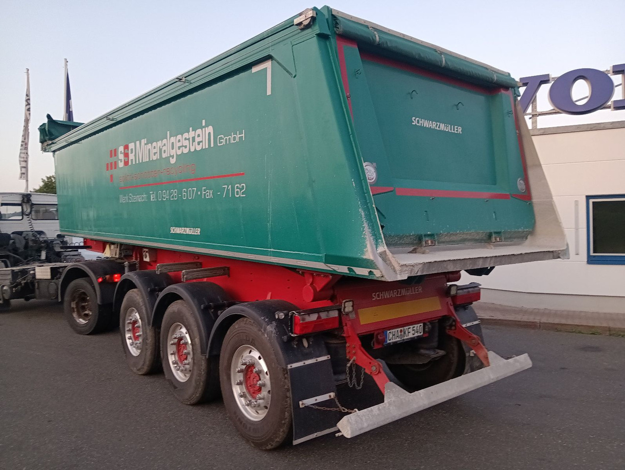 Schwarzmüller 3-A Alumulde ALCOA 27m3 SAF Lift 5,4t el.Verdeck - Tipper semi-trailer: picture 1 Schwarzmüller 3-A Alumulde ALCOA 27m3 SAF Lift 5,4t el.Verdeck - Tipper semi-trailer: picture 1