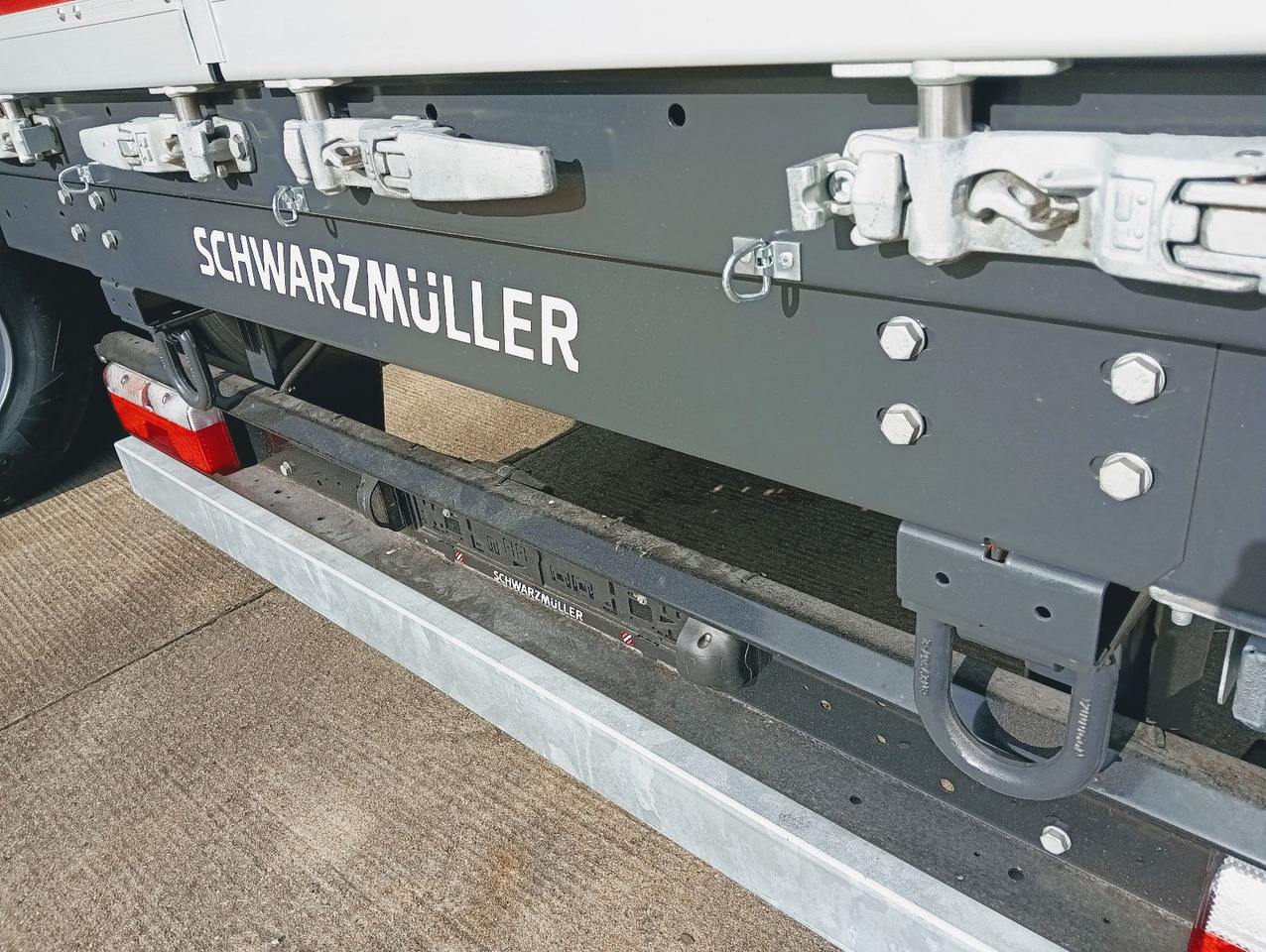 New Curtainsider semi-trailer Schwarzmüller ASSE STERZANTE, TETTUCIO APRIBILE HUBDACH LENKAC: picture 41 New Curtainsider semi-trailer Schwarzmüller ASSE STERZANTE, TETTUCIO APRIBILE HUBDACH LENKAC: picture 41