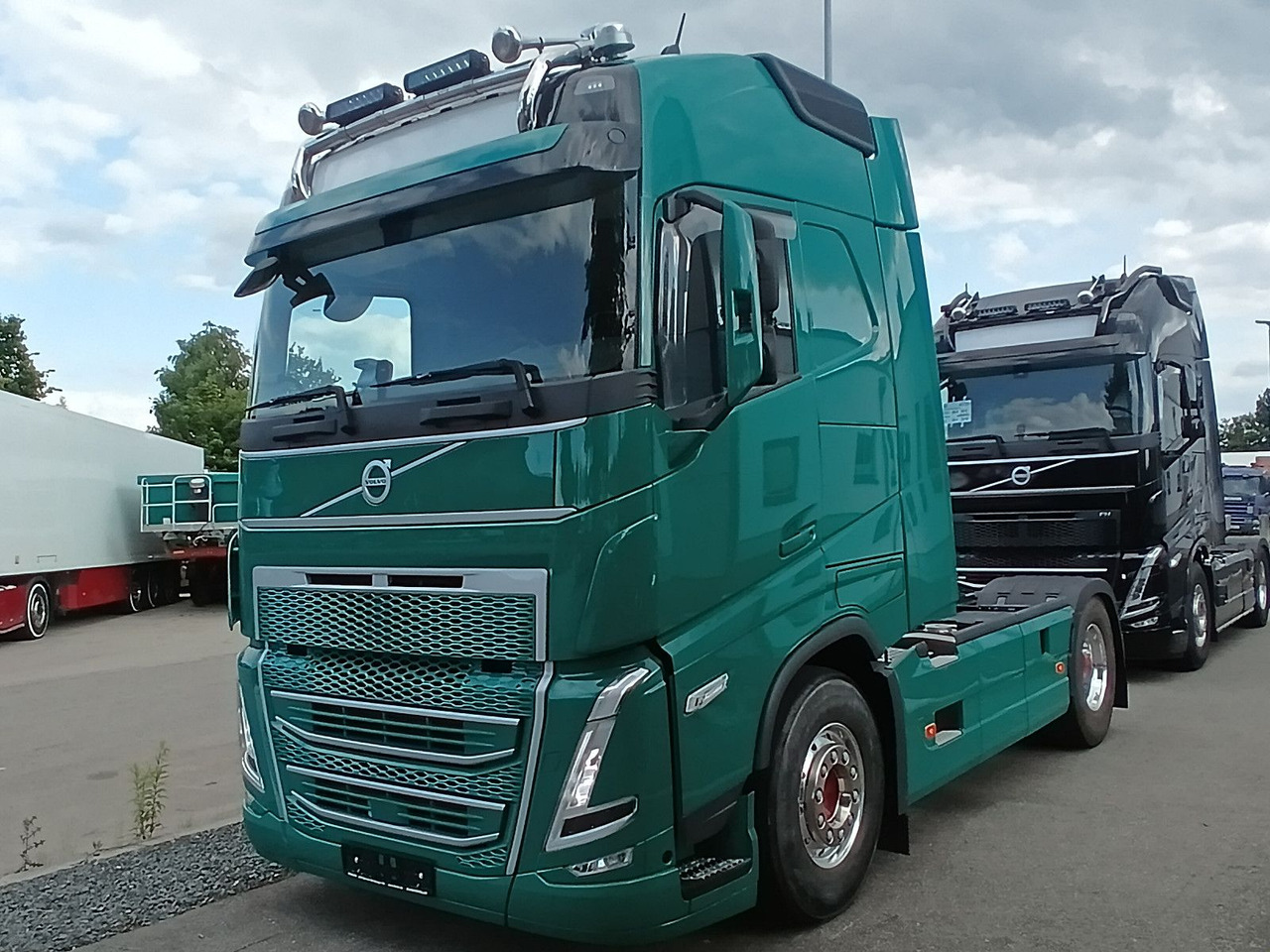 Volvo FH 500 4x2T Globe Voll-Luft ACC I-PARC NaviALCOA - Tractor unit: picture 2 Volvo FH 500 4x2T Globe Voll-Luft ACC I-PARC NaviALCOA - Tractor unit: picture 2