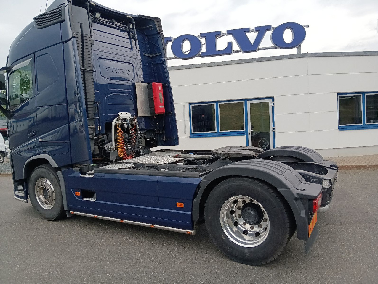 Volvo FH500 ADR Globe FullOptions ALCOA HydraulikLeder - Tractor unit: picture 3 Volvo FH500 ADR Globe FullOptions ALCOA HydraulikLeder - Tractor unit: picture 3