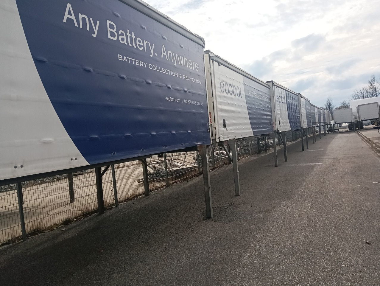 Wecon 4x Duke WPR715 SG RAPIDO Bodenstaufach verzinkt - Curtainside swap body: picture 4 Wecon 4x Duke WPR715 SG RAPIDO Bodenstaufach verzinkt - Curtainside swap body: picture 4