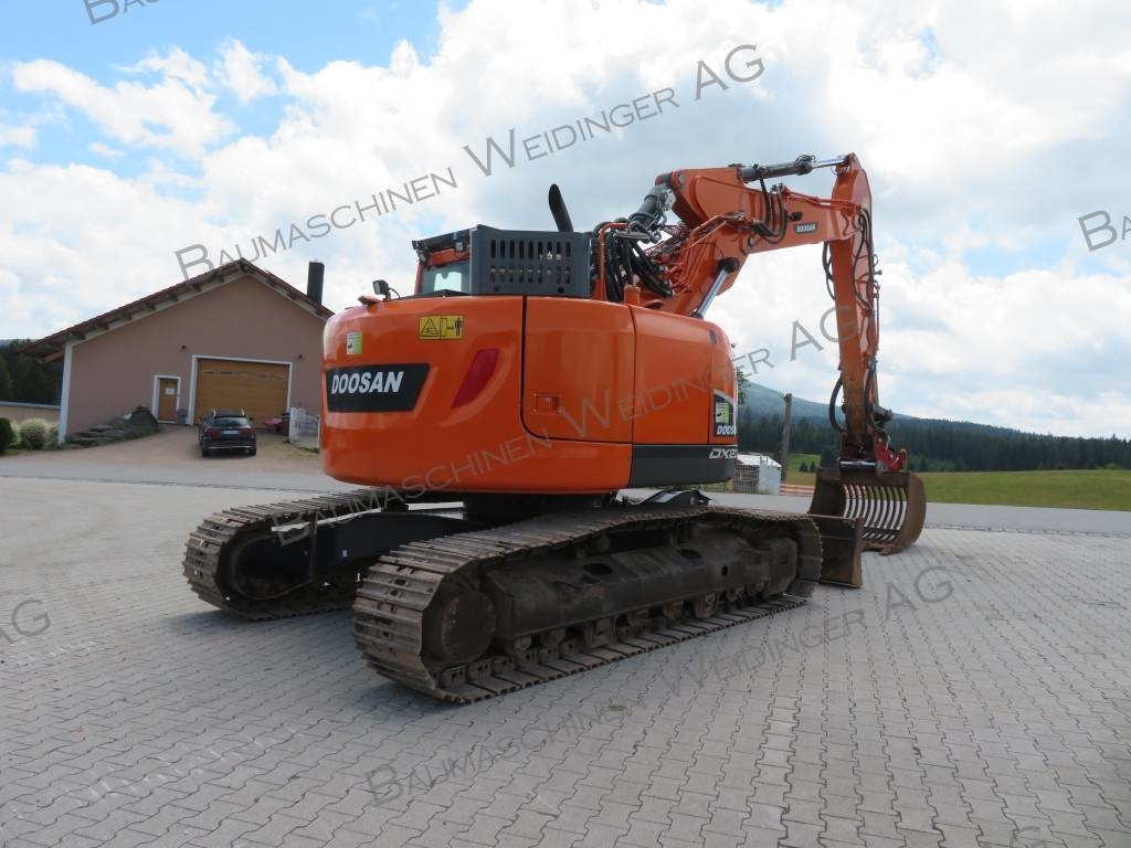 Crawler excavator Doosan DX 235 LCR-5: picture 6