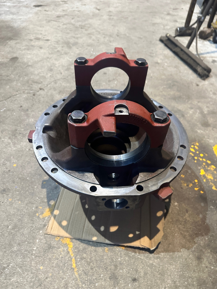 LIEBHERR Differential Carrier Part Number 10342388 - All terrain crane: picture 4 LIEBHERR Differential Carrier Part Number 10342388 - All terrain crane: picture 4