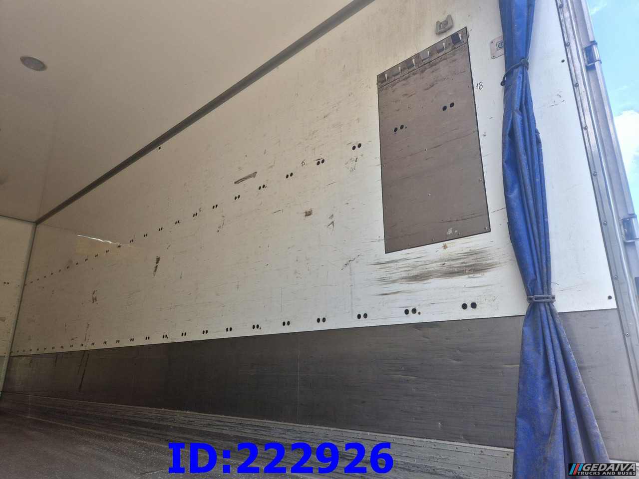 Isothermal truck DAF XF 106 440 FAR 6x2 Euro6: picture 7