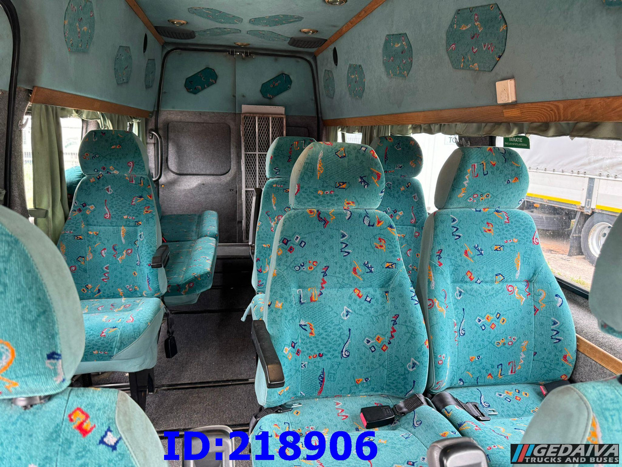 Coach FORD Transit 430 Prostyle - Manual - 15-seater: picture 15