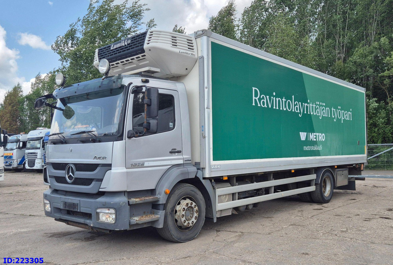 MERCEDES-BENZ Axor 1829 Euro5 Manual + Tail lift - Refrigerator truck: picture 1 MERCEDES-BENZ Axor 1829 Euro5 Manual + Tail lift - Refrigerator truck: picture 1