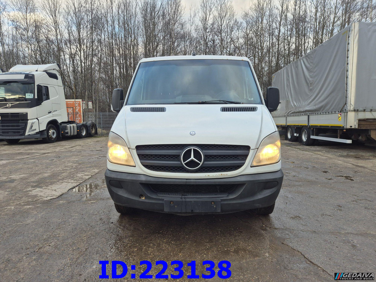 MERCEDES-BENZ Sprinter 213 - Euro5 - Coach: picture 2 MERCEDES-BENZ Sprinter 213 - Euro5 - Coach: picture 2