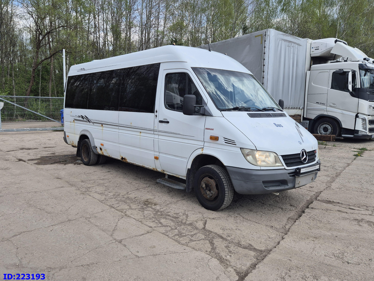 MERCEDES-BENZ Sprinter 416 VIP AC 17-seater - Minibus, Passenger van: picture 4 MERCEDES-BENZ Sprinter 416 VIP AC 17-seater - Minibus, Passenger van: picture 4
