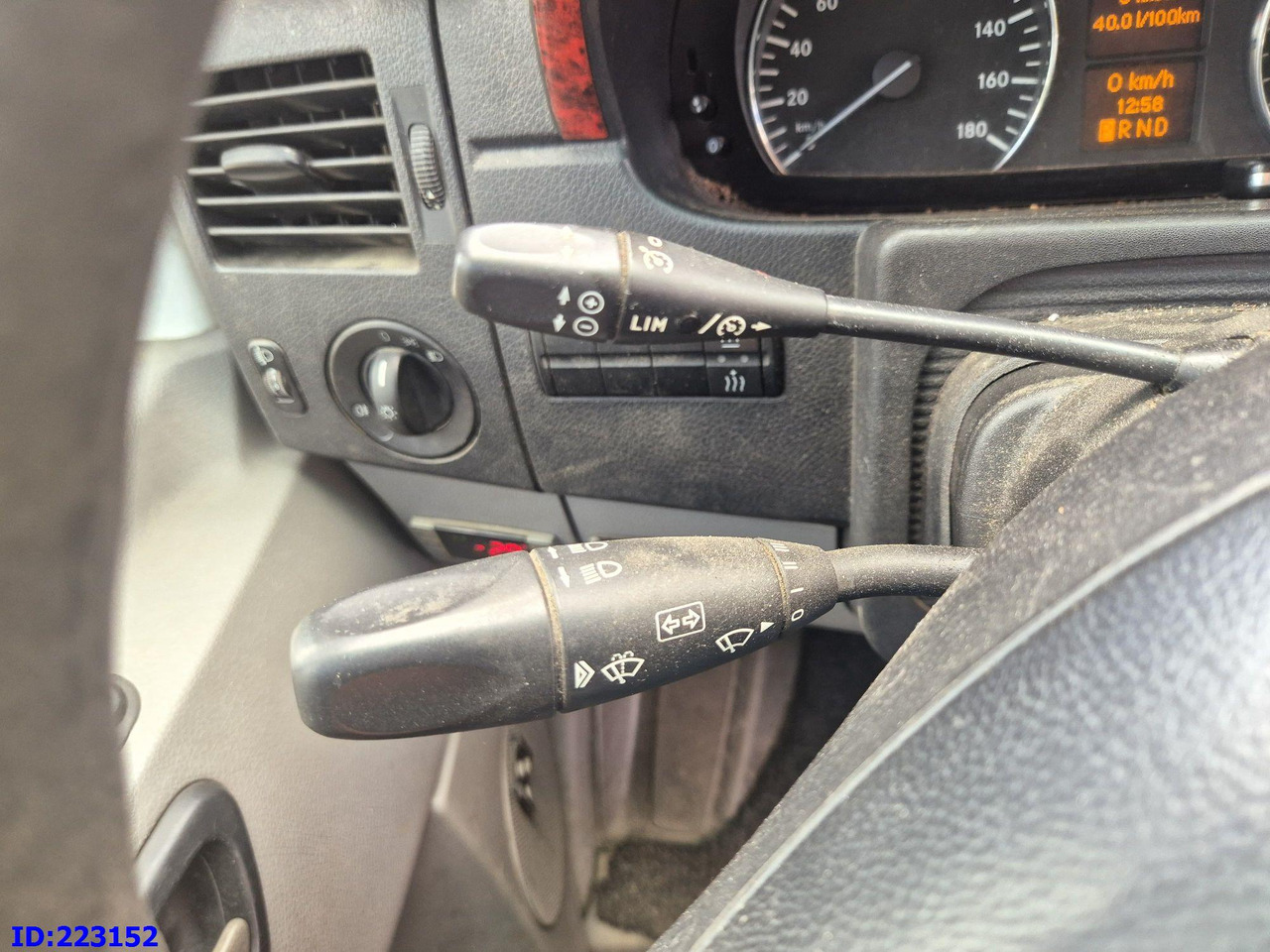 Minibus, Passenger van MERCEDES-BENZ Sprinter 518-VIP- 17 places: picture 10 Minibus, Passenger van MERCEDES-BENZ Sprinter 518-VIP- 17 places: picture 10