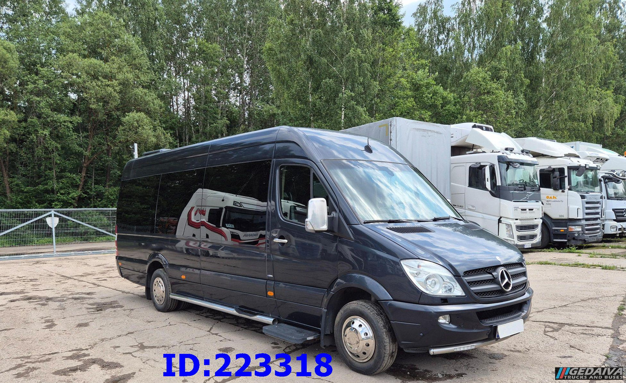 MERCEDES-BENZ Sprinter 519 VIP - 17 Seater (Engine broken) - Coach: picture 4 MERCEDES-BENZ Sprinter 519 VIP - 17 Seater (Engine broken) - Coach: picture 4