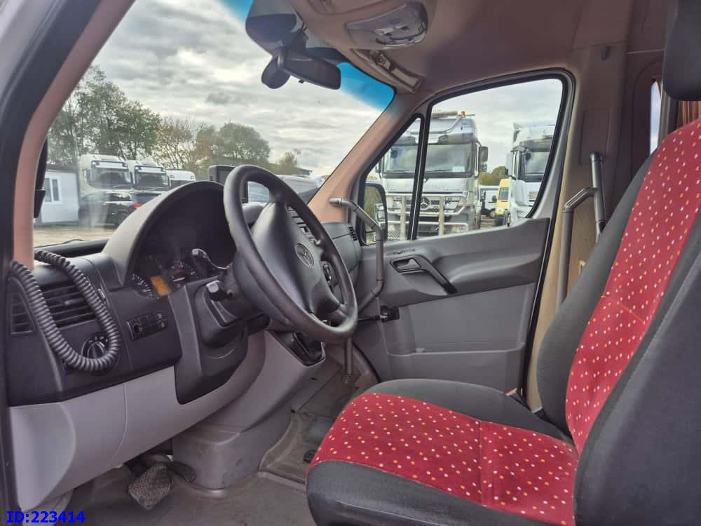 Minibus, Passenger van MERCEDES-BENZ Sprinter 519 VIP - 17 Seater Euro5: picture 8