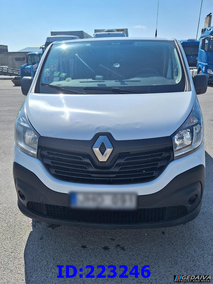 RENAULT Trafic Euro6 - Combi van: picture 2 RENAULT Trafic Euro6 - Combi van: picture 2