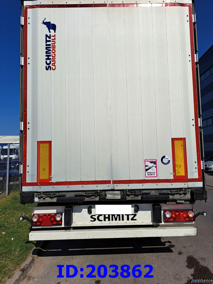 SCHMITZ CARGOBULL - Curtainsider semi-trailer: picture 5 SCHMITZ CARGOBULL - Curtainsider semi-trailer: picture 5