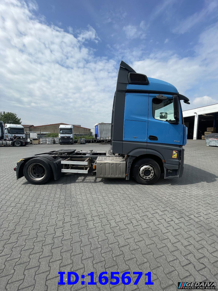 MERCEDES-BENZ Actros 1842 - Mega - Euro6 - Tractor unit: picture 4 MERCEDES-BENZ Actros 1842 - Mega - Euro6 - Tractor unit: picture 4