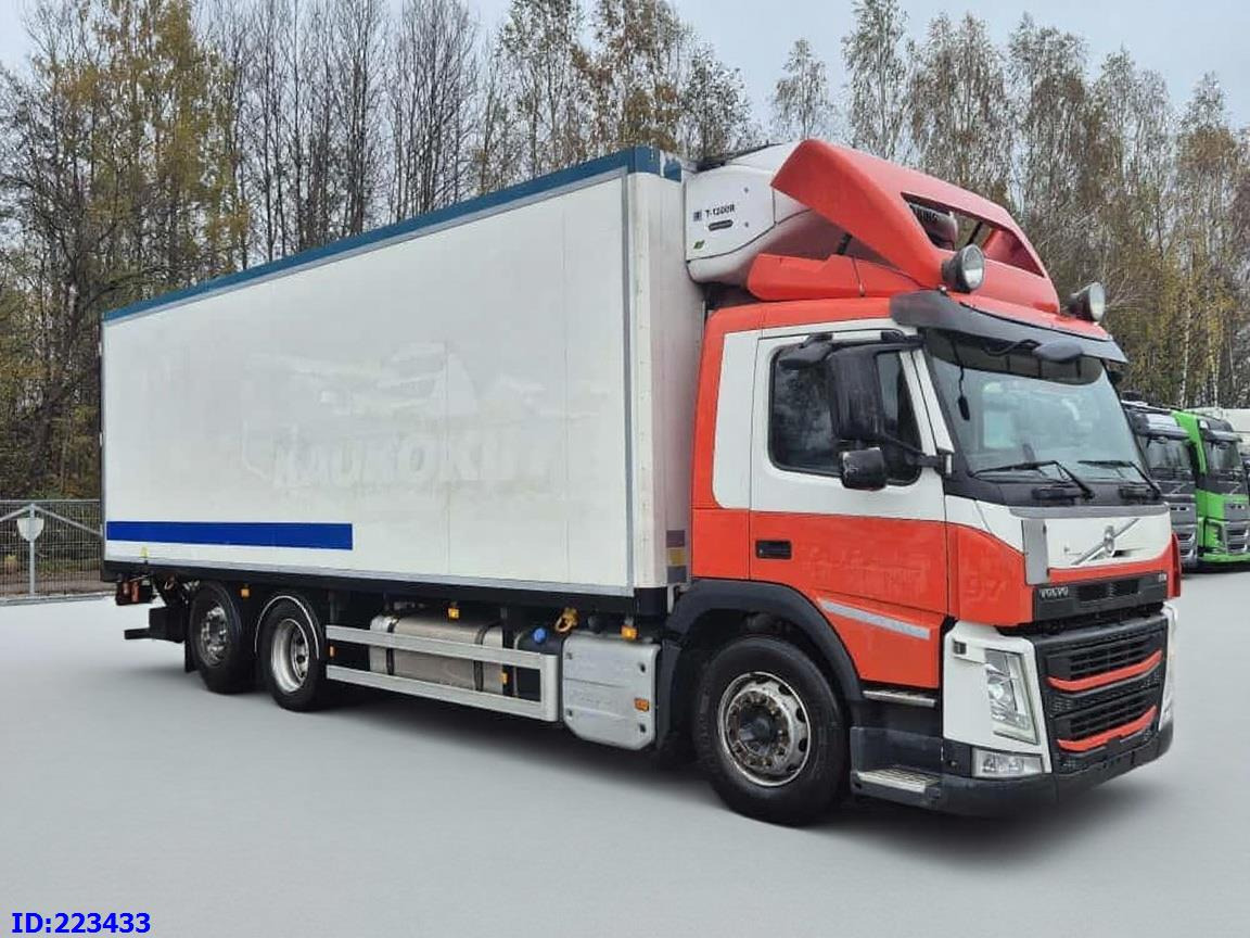 VOLVO FM13 500HP Thermoking Steering Axle - Refrigerator truck: picture 4 VOLVO FM13 500HP Thermoking Steering Axle - Refrigerator truck: picture 4