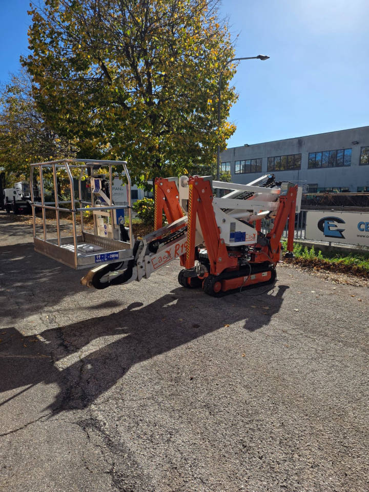 EASY LIFT R 190 - Spider lift: picture 3 EASY LIFT R 190 - Spider lift: picture 3