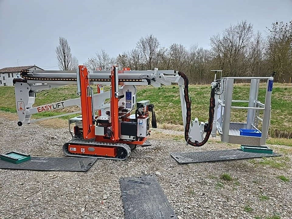 Articulated boom, Spider lift EasyLift R180: picture 9
