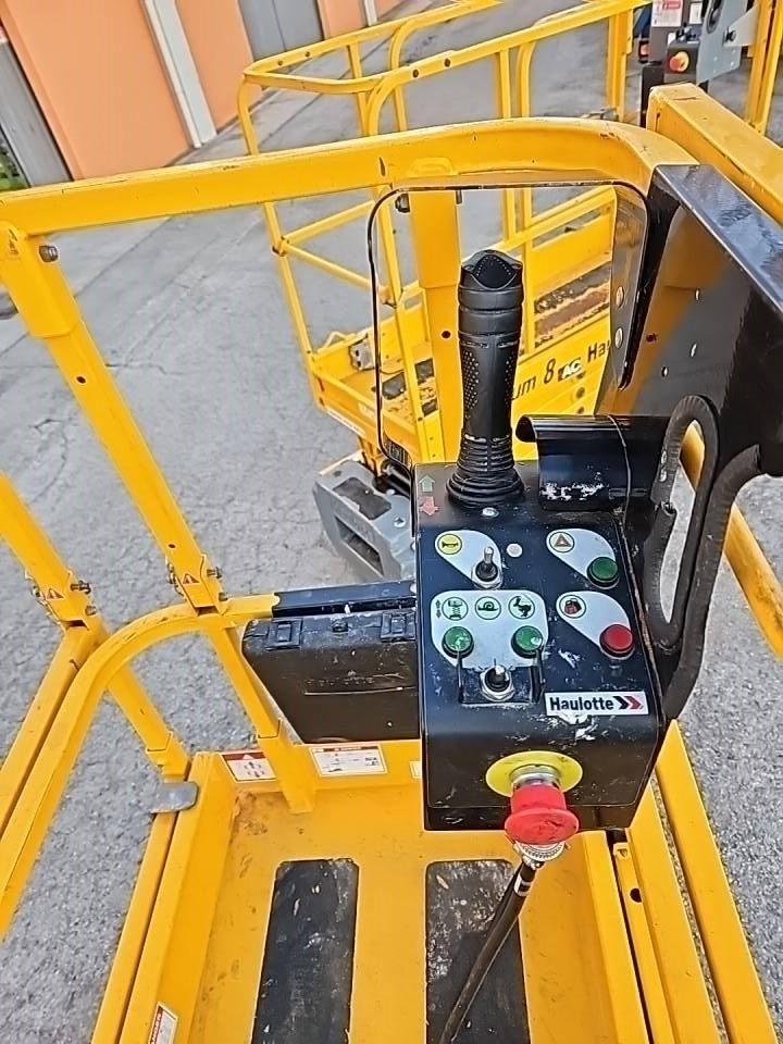 Scissor lift Haulotte Compact 10 N: picture 14